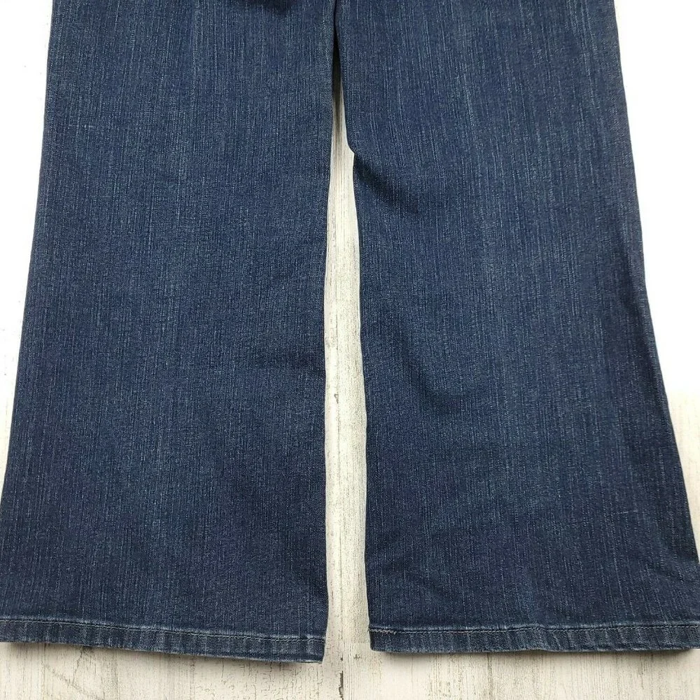 WOMENS LEVIS 512 PERFECTLY SLIMMING BOOTCUT JEANS SIZE 12M (29x28) EUC